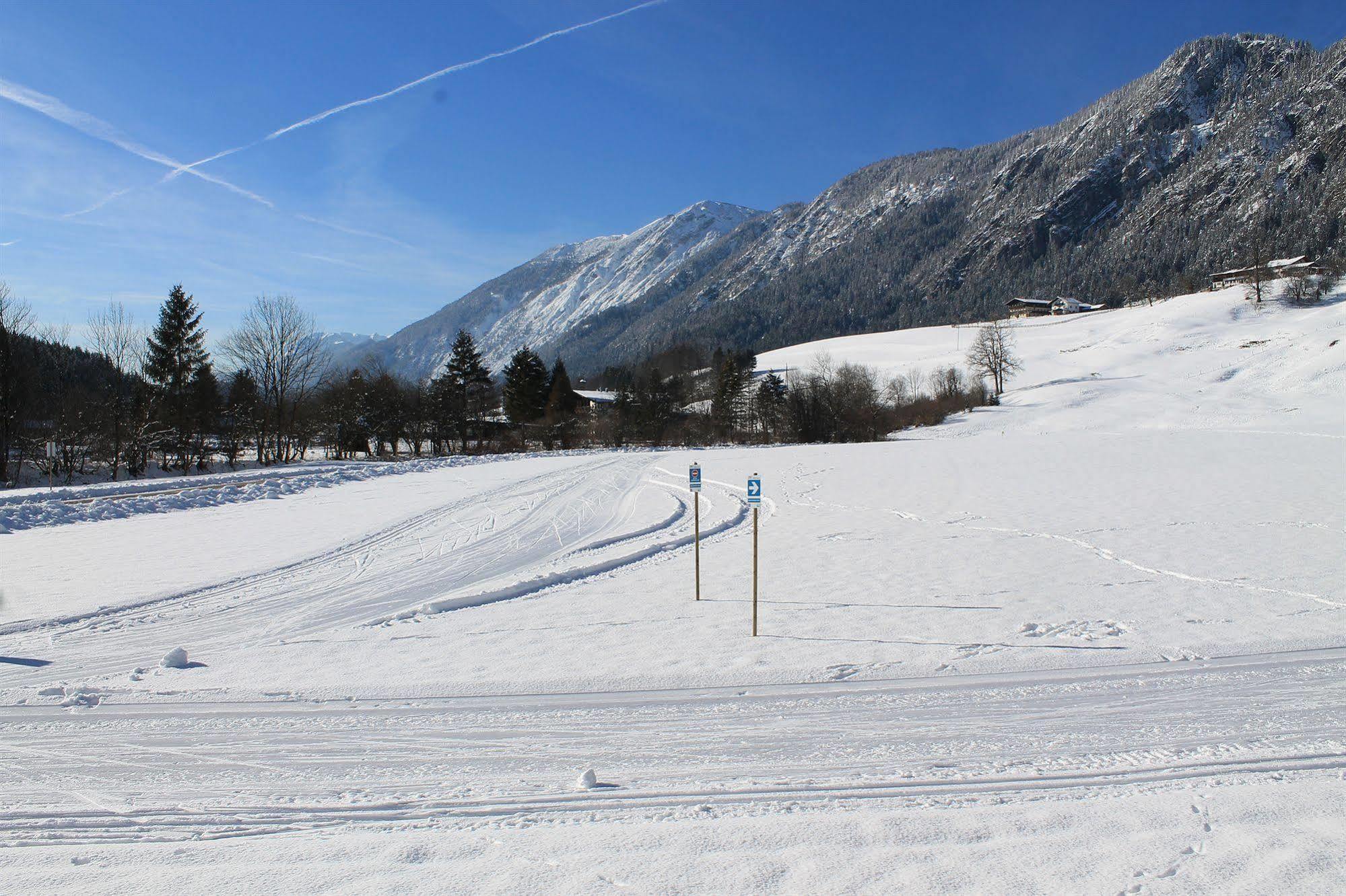Hotel Kraftquelle Schlossblick Angerberg  Dış mekan fotoğraf