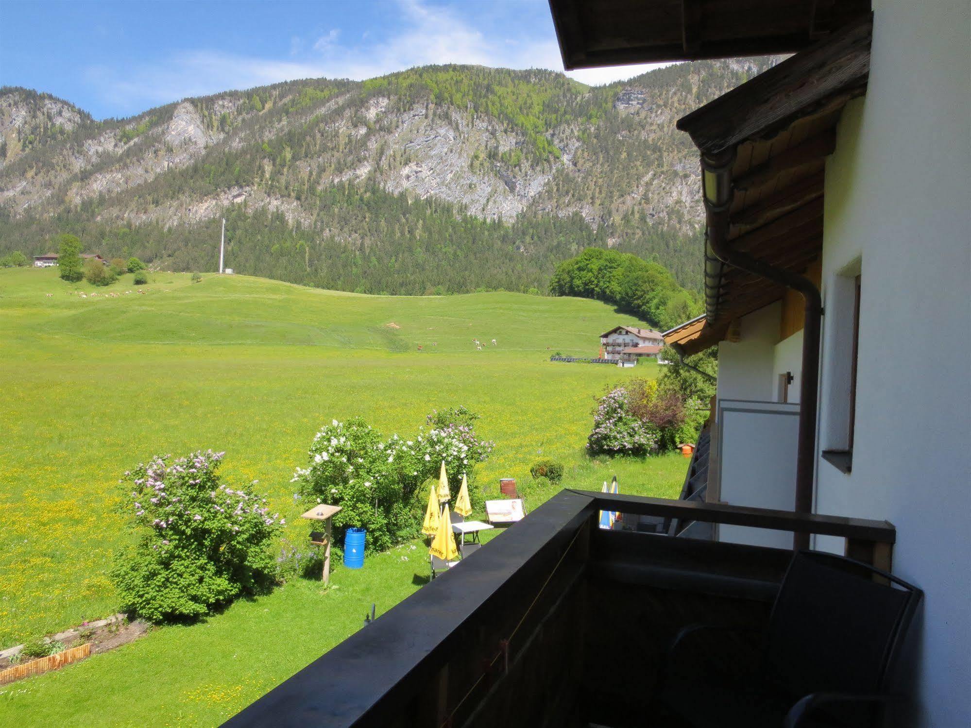 Hotel Kraftquelle Schlossblick Angerberg  Dış mekan fotoğraf