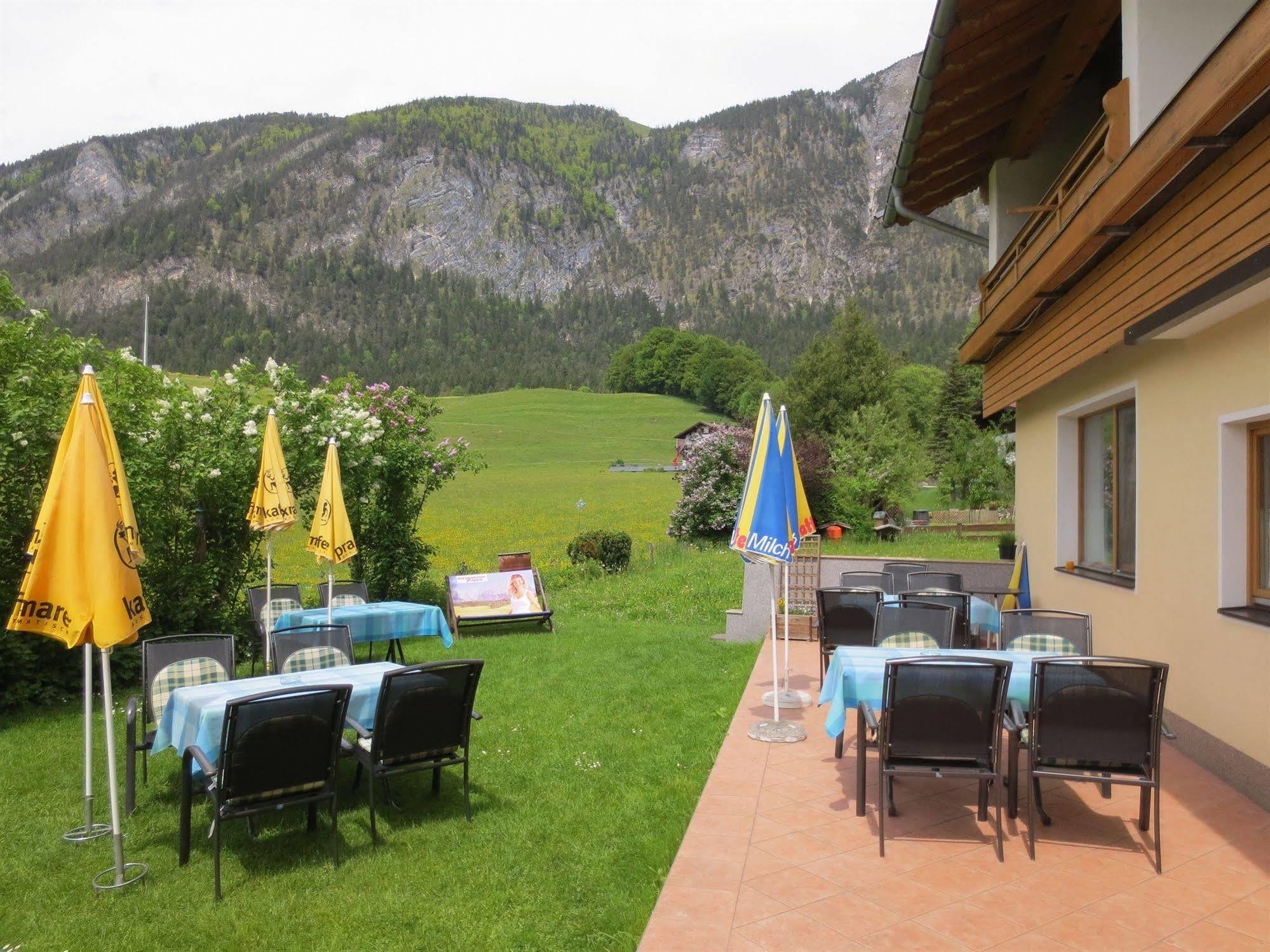 Hotel Kraftquelle Schlossblick Angerberg  Dış mekan fotoğraf